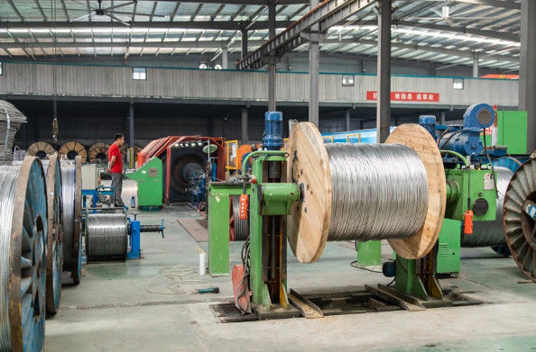 HENAN UME CABLE CO., LTD. 製造者の生産ライン